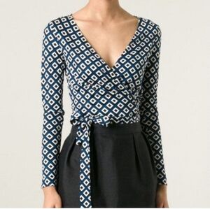 Diane Von Furstenberg Behati Wrap Two Piece Set Size 14